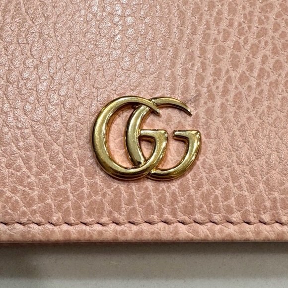 Gucci GG Marmont Wallet Gucci
Pink Leather Card Case Wallet COA - Picture 9 of 11